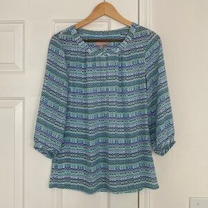 Banana Republic blouse with quarter length sleeves.